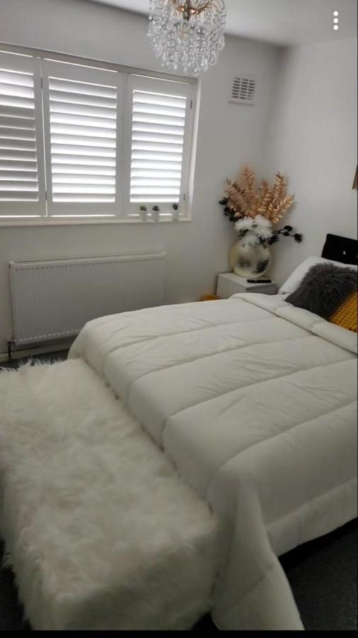 Private Luxurious Space Basildon  Exteriör bild